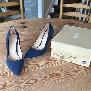 Michael Kors Claire Suede Pump